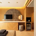 Casa Mimas Hotel *