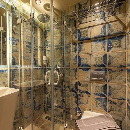 Casa Mimas カラブルン