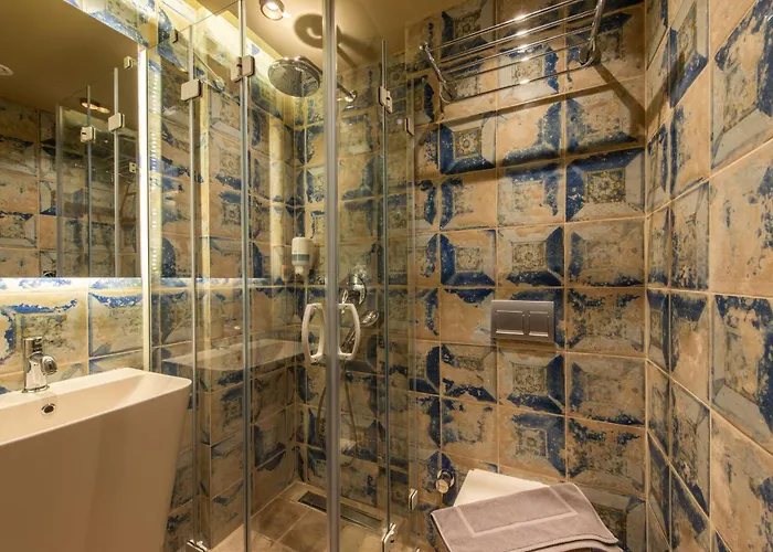 Casa Mimas Hotel *